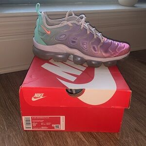 Nike Air VaporMax Plus Pastel ‘Easter’ Size 9.5